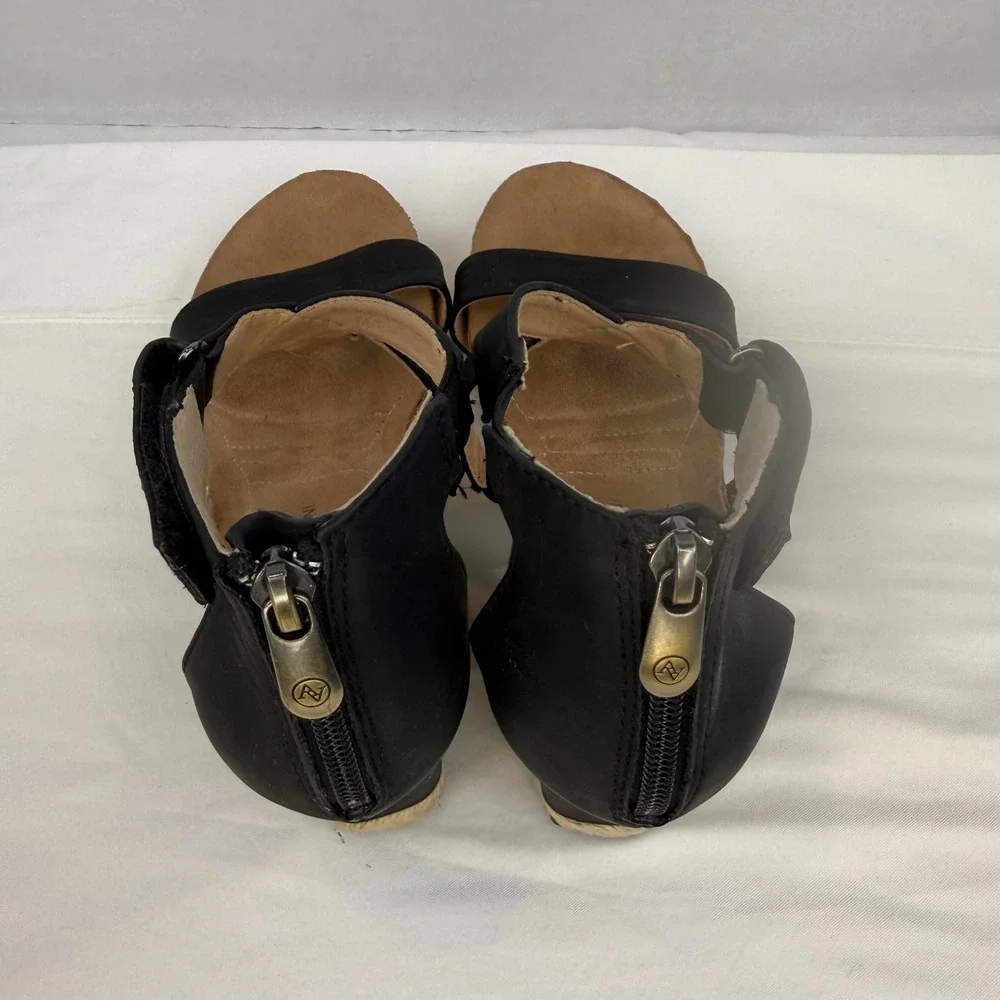 Adrienne Vittadini Thurston Black Strappy Espadrille Wedge Sandals Womens 7.5M